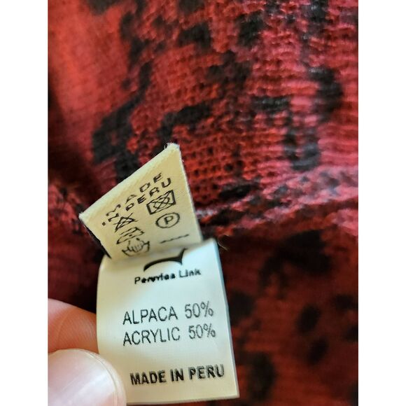 Peruvian Link Alpaca Blend Shawl/ Poncho - Picture 6 of 6